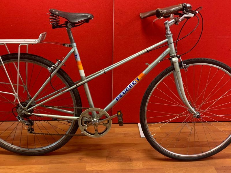 Vintage Peugeot Riviera